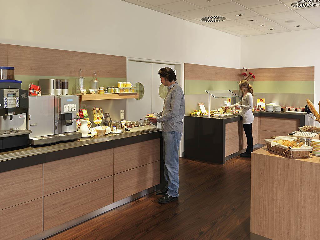 B&B Hotel Aachen-Hbf Eksteriør bilde