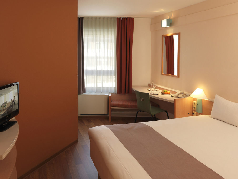 B&B Hotel Aachen-Hbf Eksteriør bilde